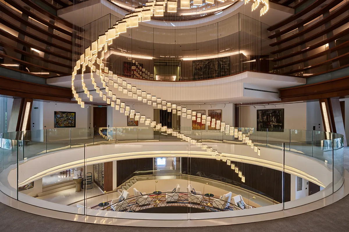 Le-Gray-Atrium-main.webp