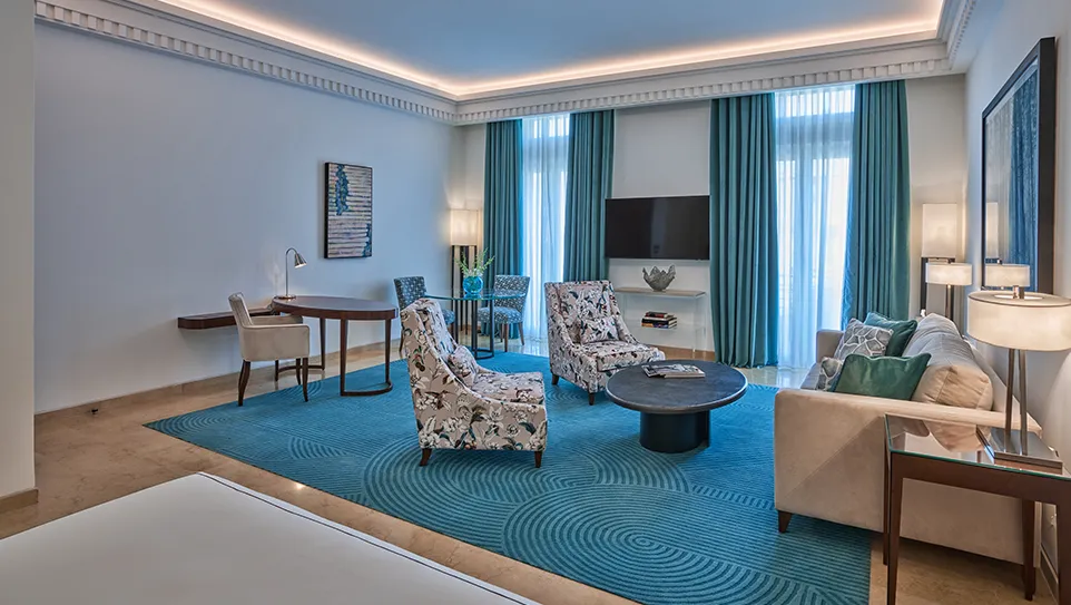 Le Gray room service